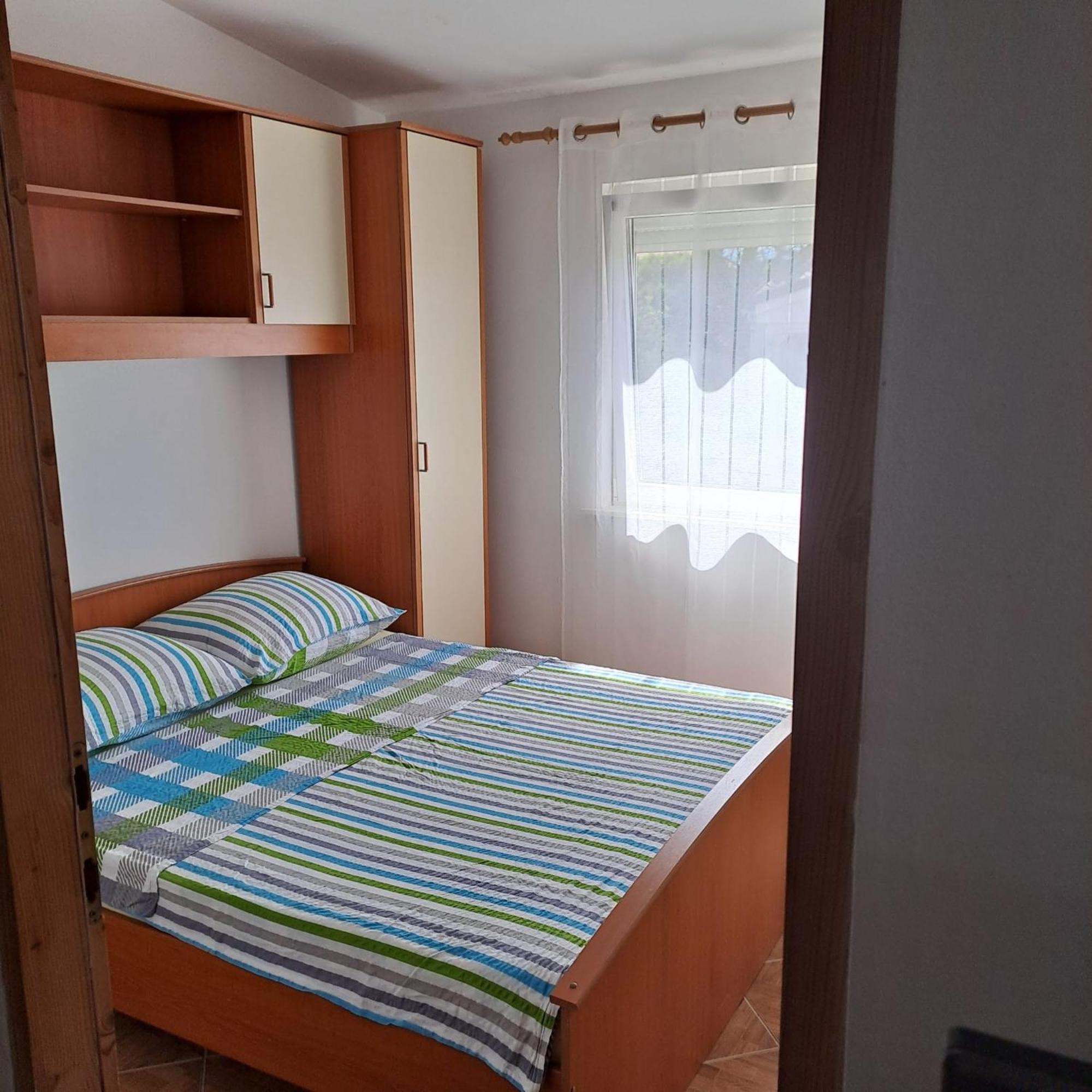 Apartments Cecilija Povljana Kültér fotó